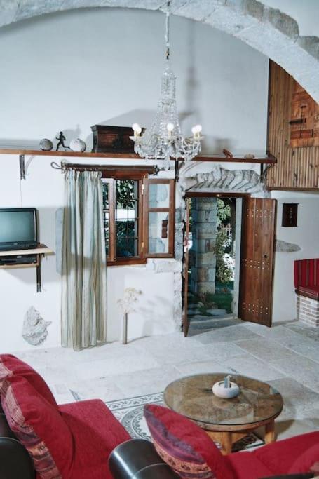 Traditional Villa With Pool In Sfakia Imbros Eksteriør bilde
