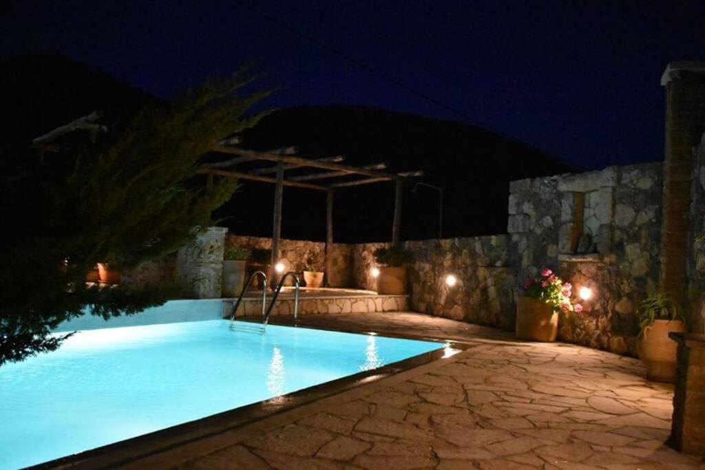 Traditional Villa With Pool In Sfakia Imbros Eksteriør bilde