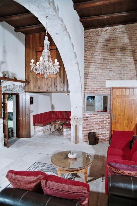 Traditional Villa With Pool In Sfakia Imbros Eksteriør bilde